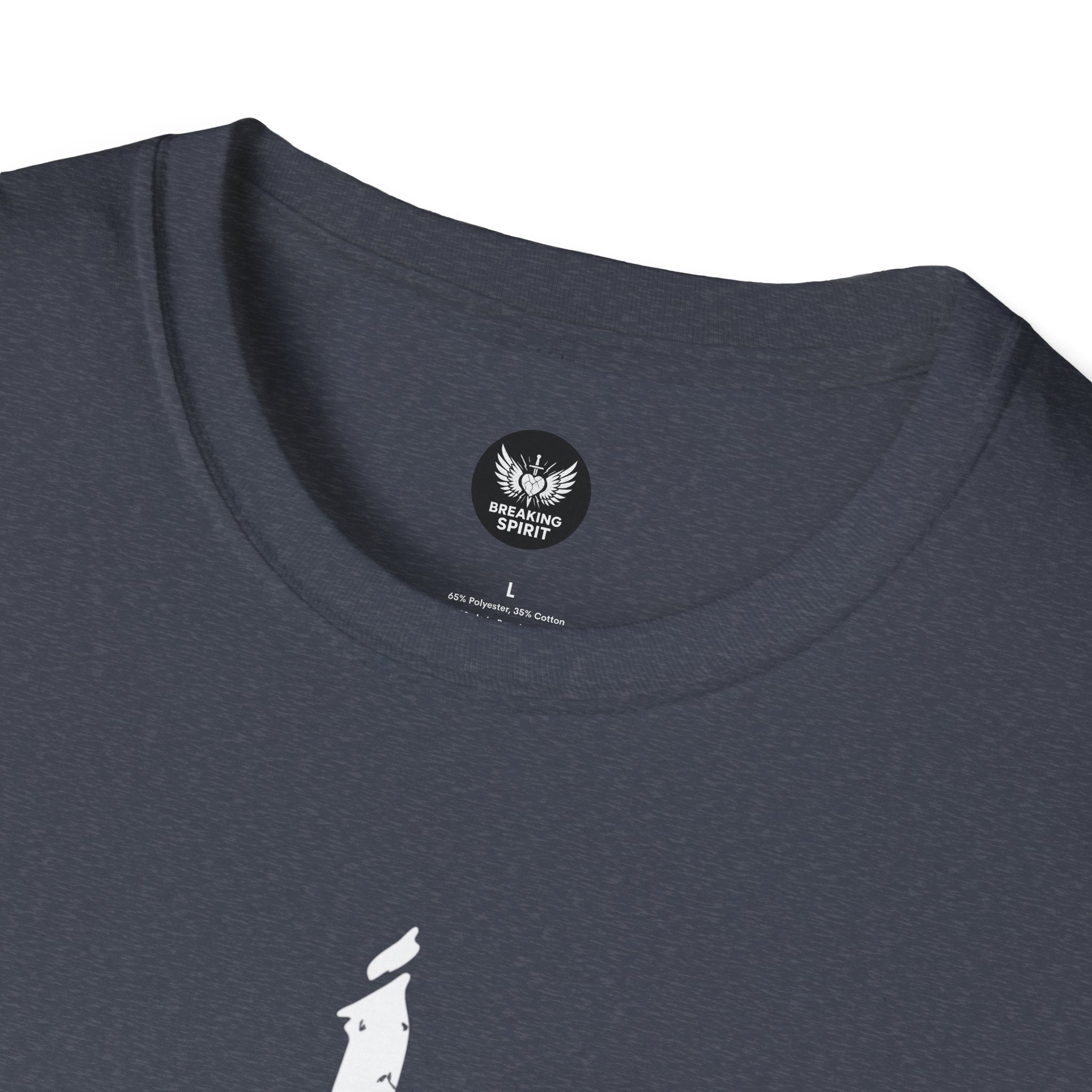 Camiseta Cruzada Pincelada — Camiseta Minimalista de Fe Cristiana