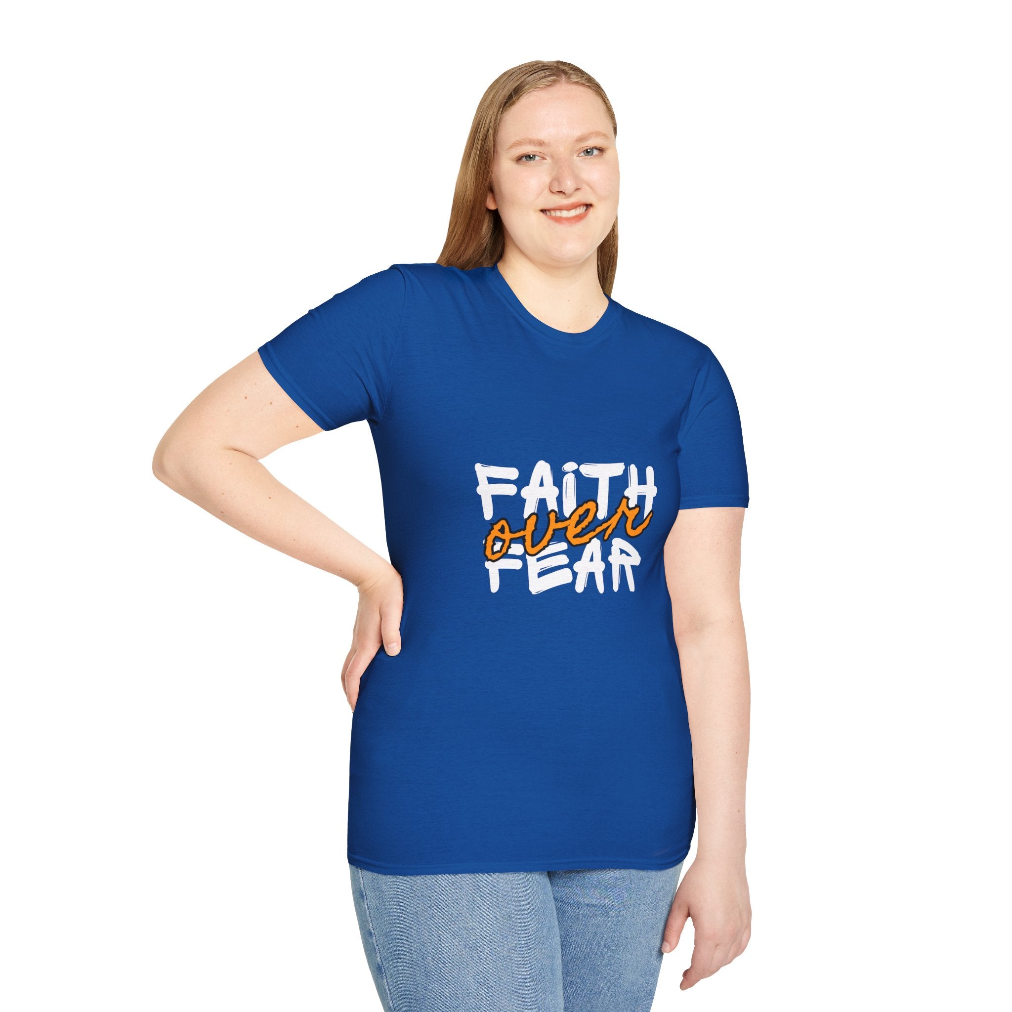 Camiseta Fe sobre Miedo | Tipografía Cristiana Inspiradora
