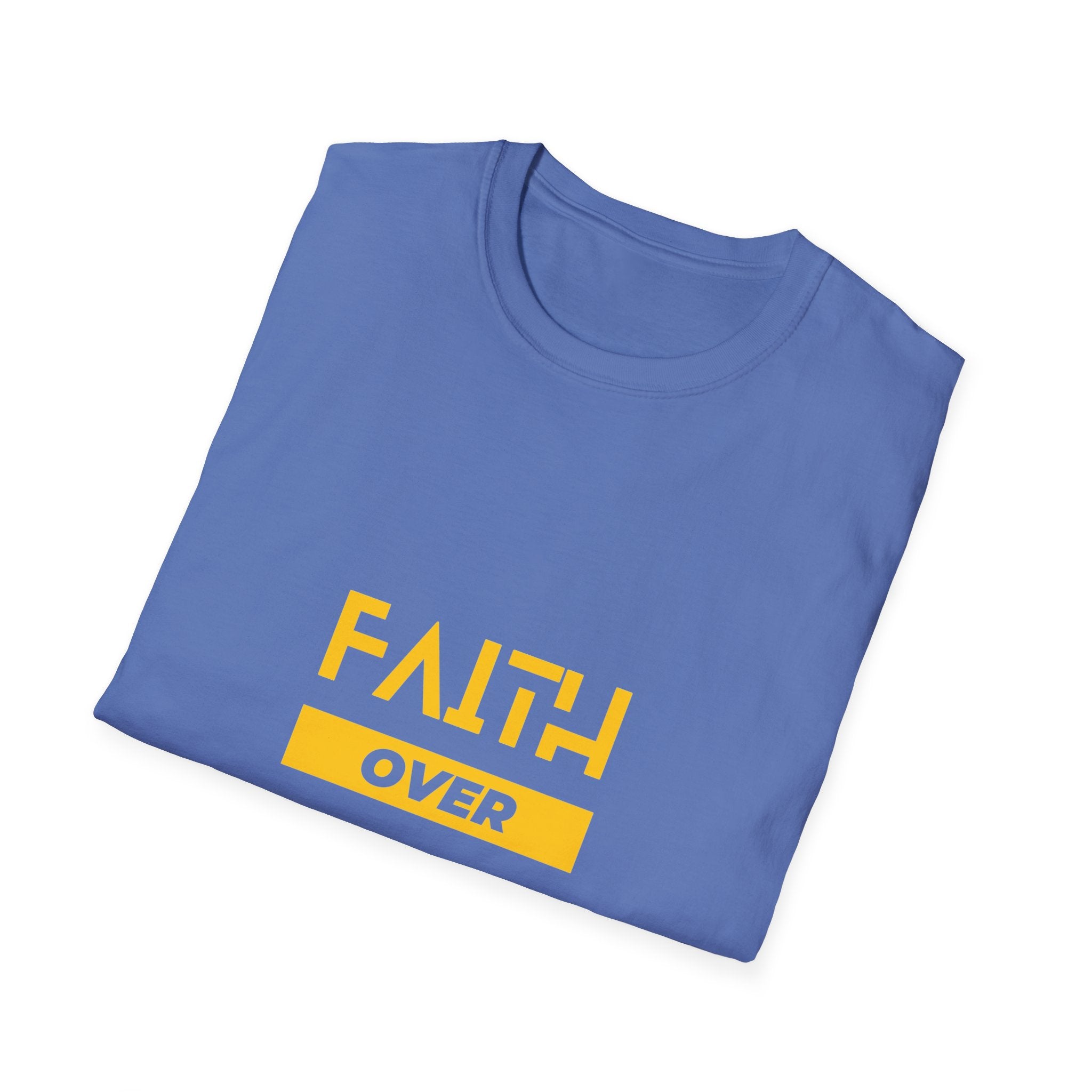 Camiseta "Fe sobre Miedo" | Camiseta Cristiana con Letras Amarillas