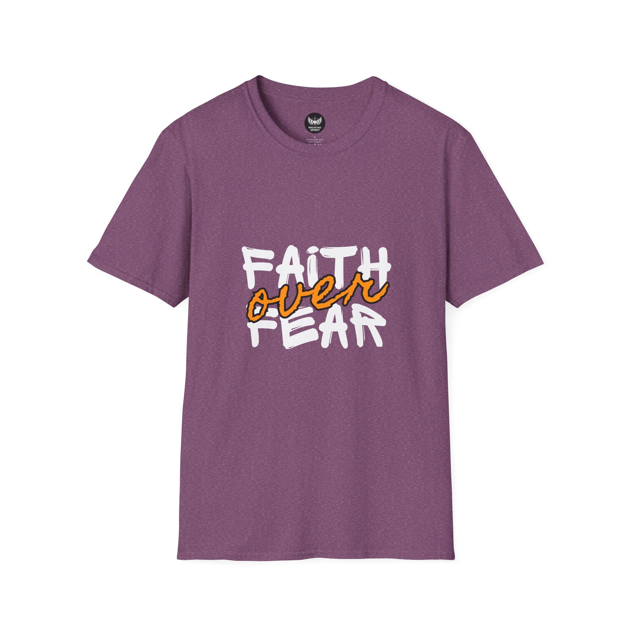 Camiseta Fe sobre Miedo | Tipografía Cristiana Inspiradora