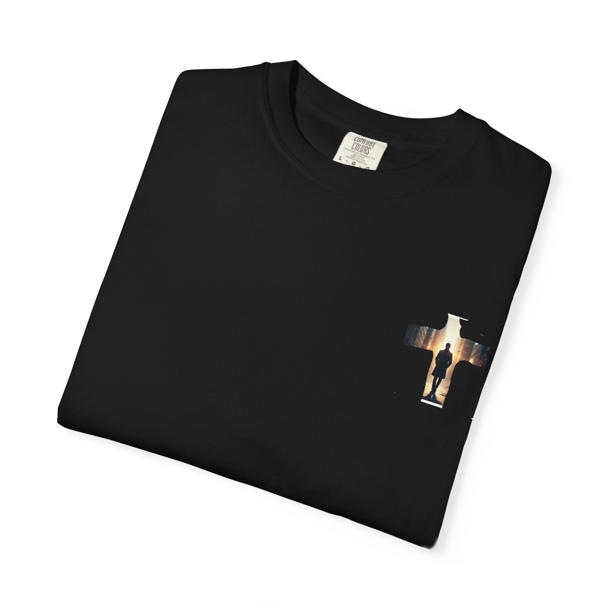 Camiseta Caminando en la luz incluso cuando está oscuro | Camiseta cristiana inspiradora