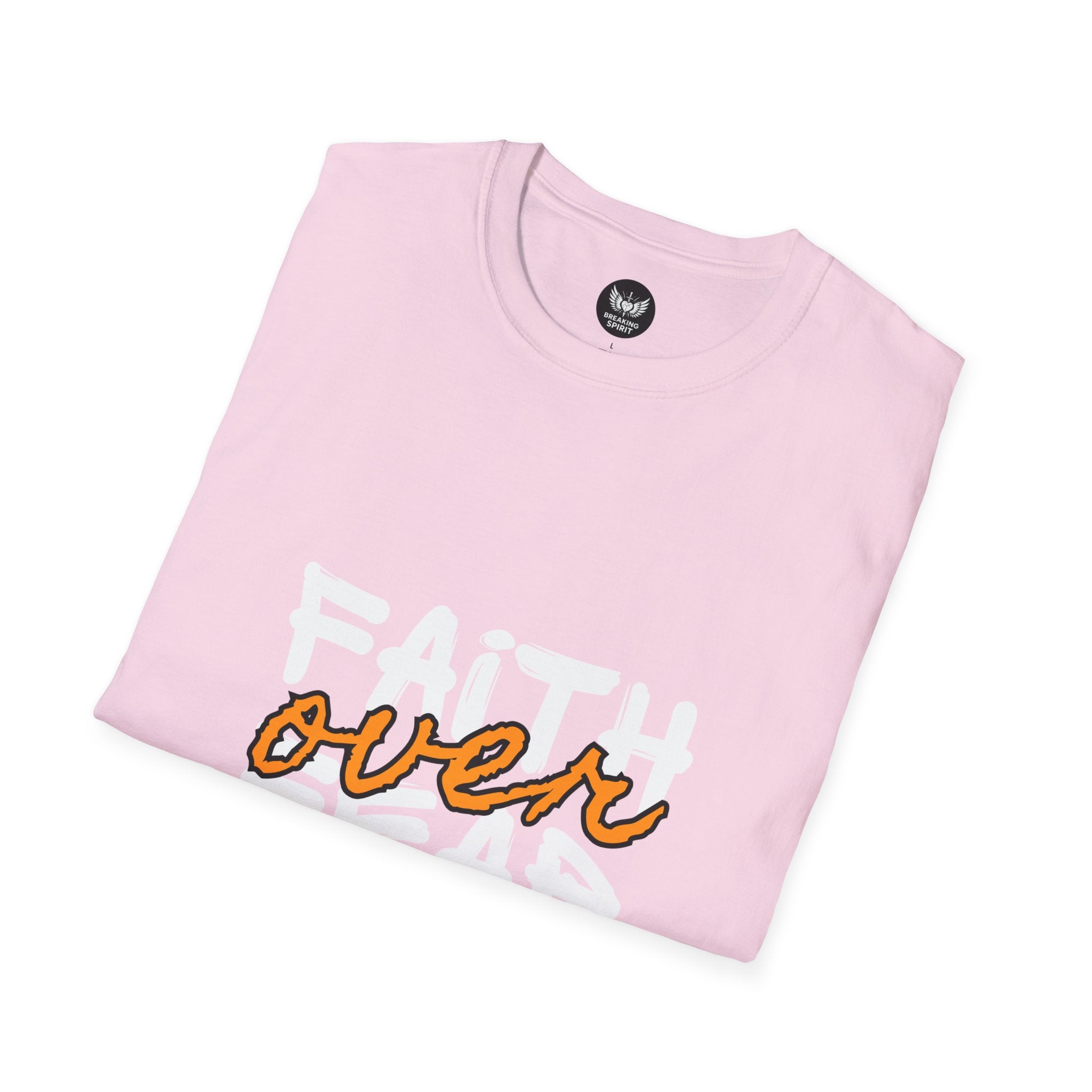 Camiseta Fe sobre Miedo | Tipografía Cristiana Inspiradora