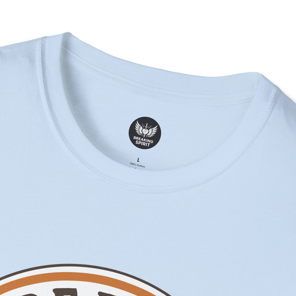Camiseta Creado con Propósito — Diseño de Montaña de Fe Cristiana (Efesios 2:10)