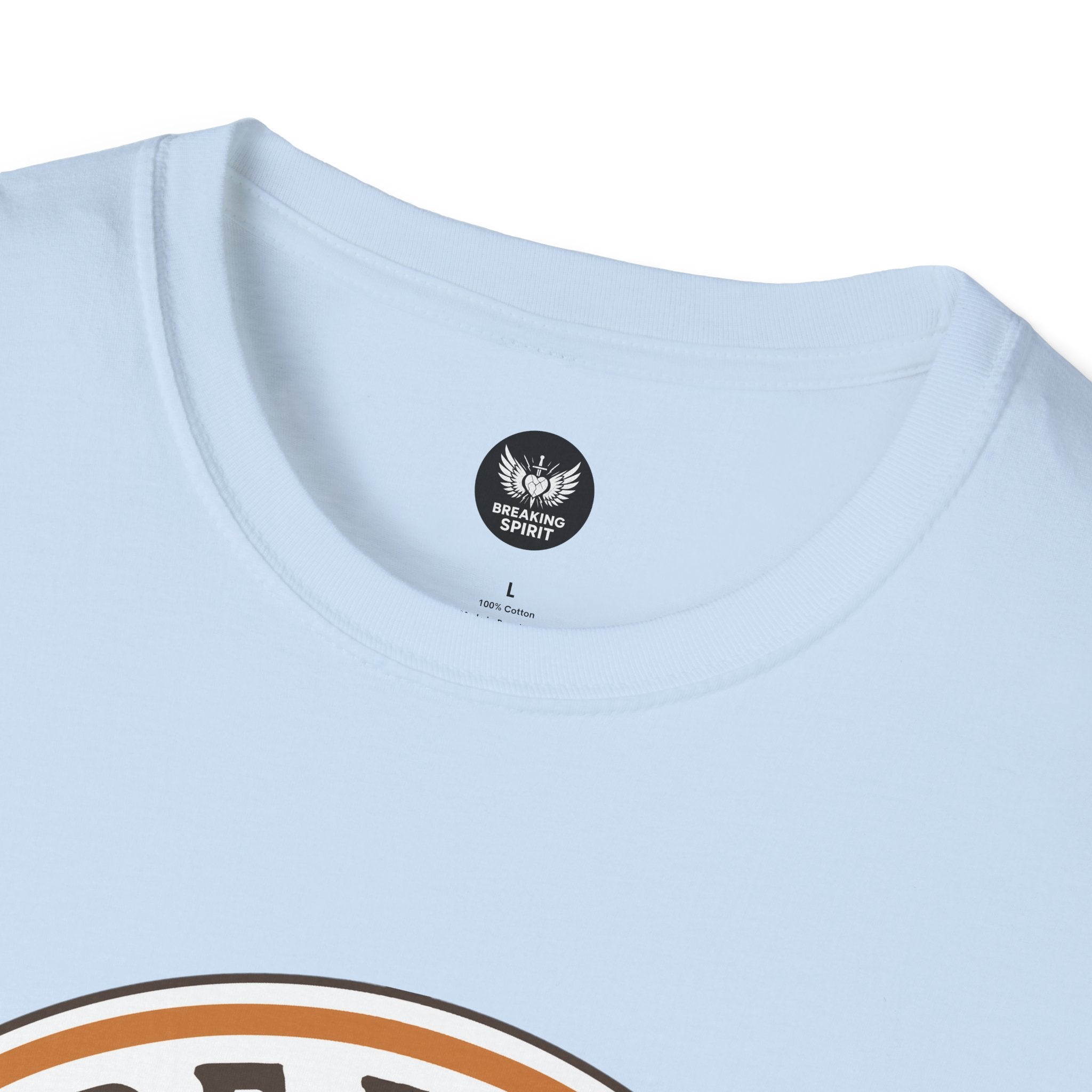 Camiseta Creado con Propósito — Diseño de Montaña de Fe Cristiana (Efesios 2:10)