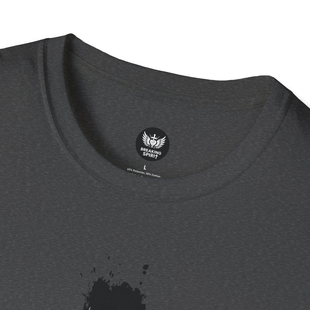Camiseta con Cruz de Pincel Grunge — Camiseta Cristiana Desgastada