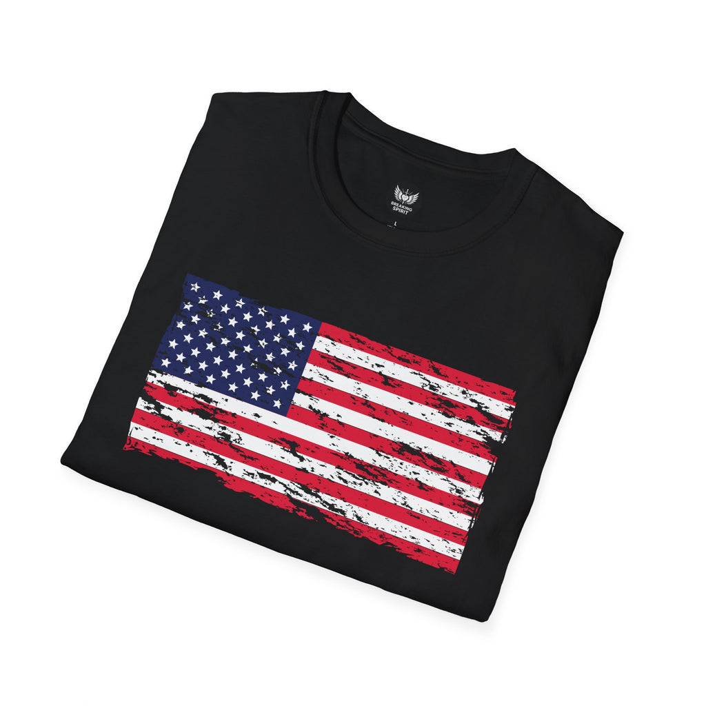 Distressed American Flag T-Shirt — Vintage USA Patriotic Tee