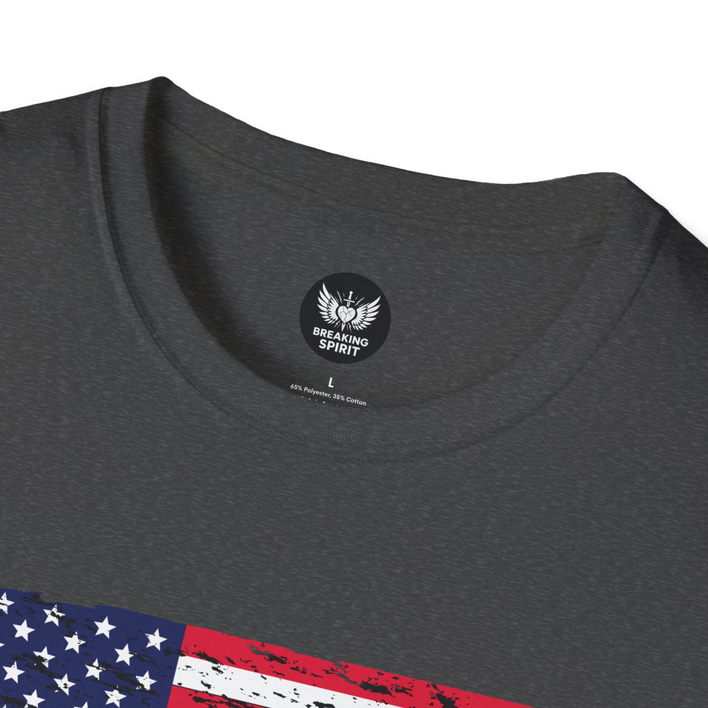 Distressed American Flag T-Shirt — Vintage USA Patriotic Tee
