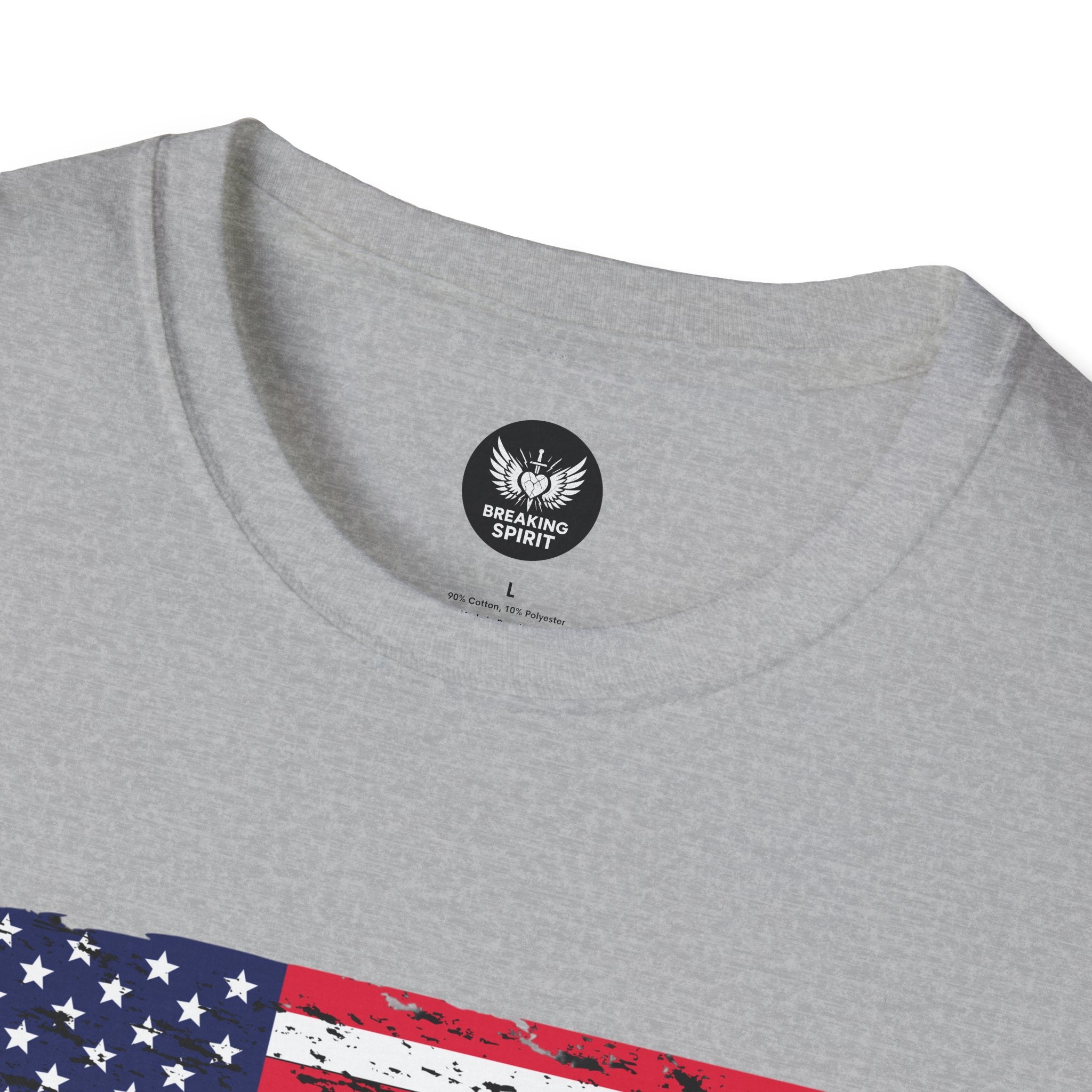 Distressed American Flag T-Shirt — Vintage USA Patriotic Tee