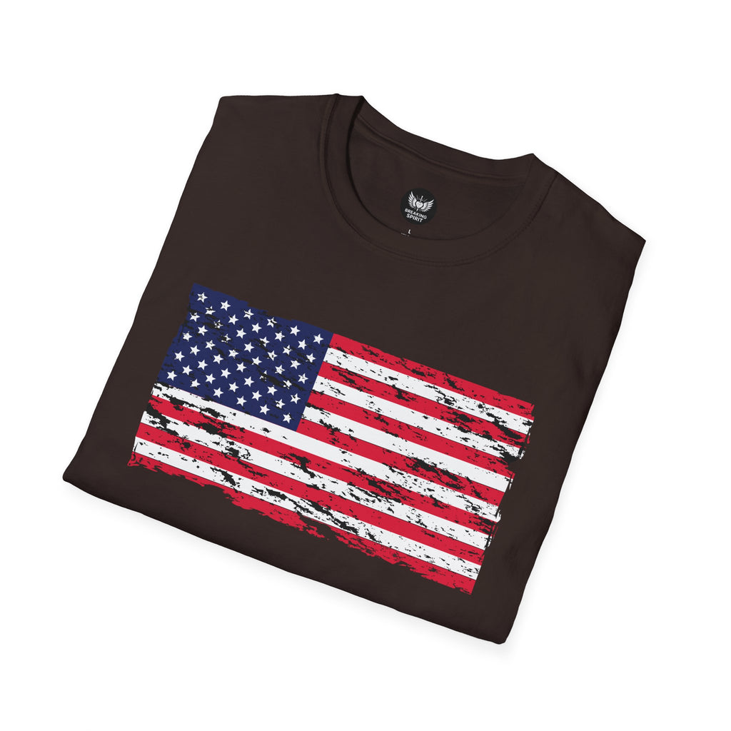 Distressed American Flag T-Shirt — Vintage USA Patriotic Tee