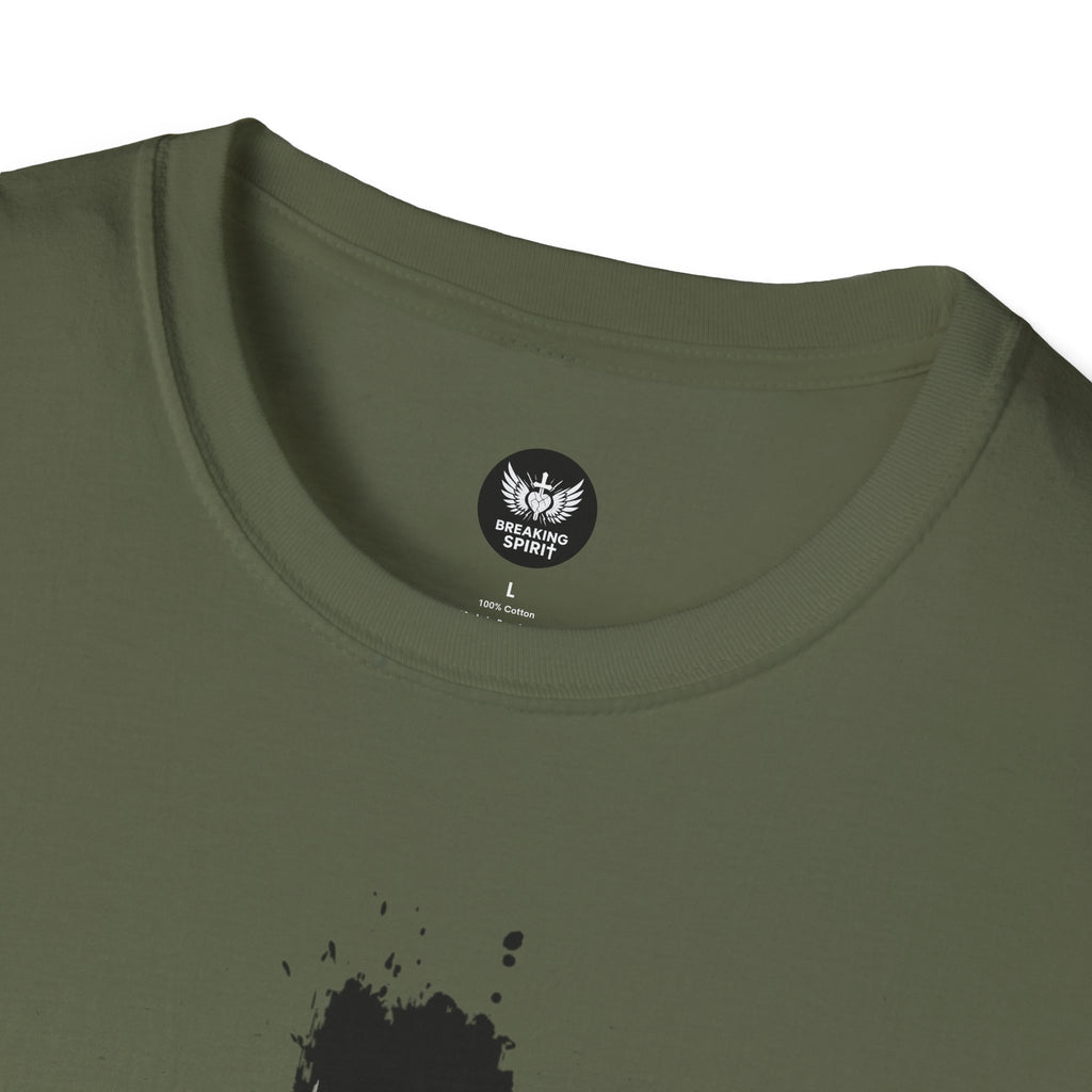 Camiseta con Cruz de Pincel Grunge — Camiseta Cristiana Desgastada
