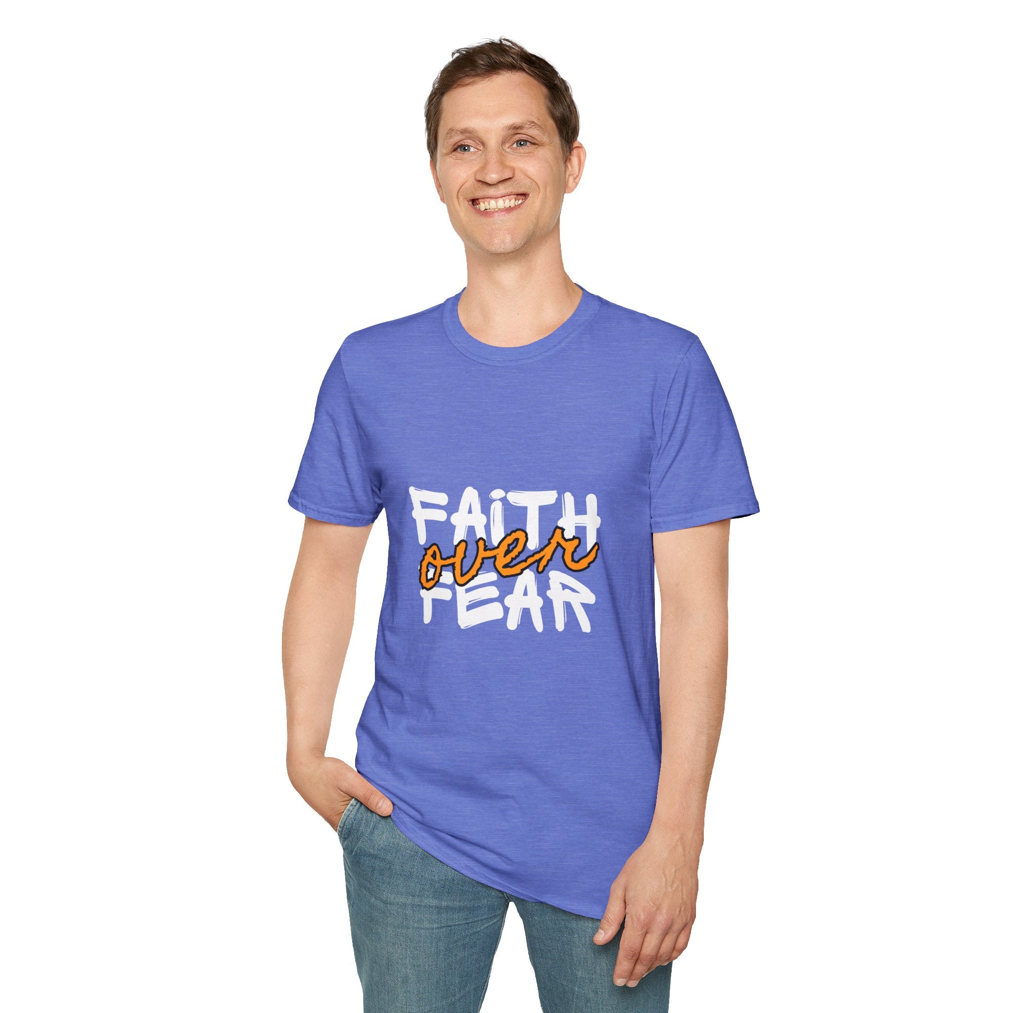 Camiseta Fe sobre Miedo | Tipografía Cristiana Inspiradora