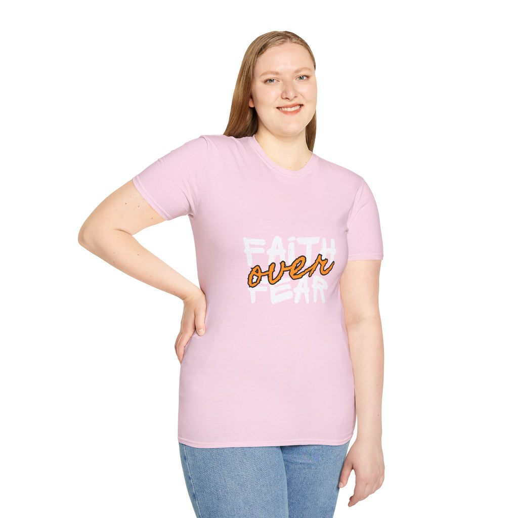 Camiseta Fe sobre Miedo | Tipografía Cristiana Inspiradora