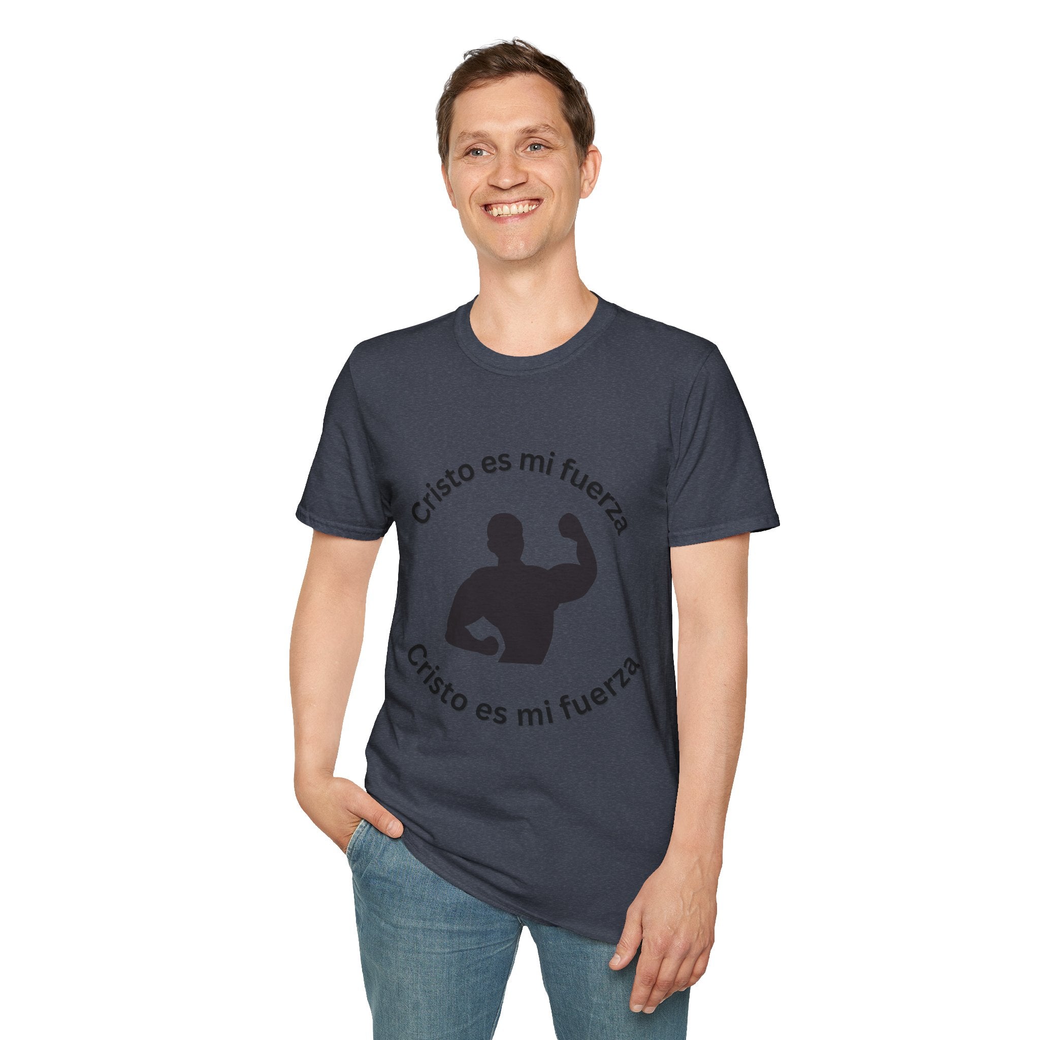 Camiseta Cristo Es Mi Fuerza — Camiseta cristiana en español con silueta de hombre fuerte