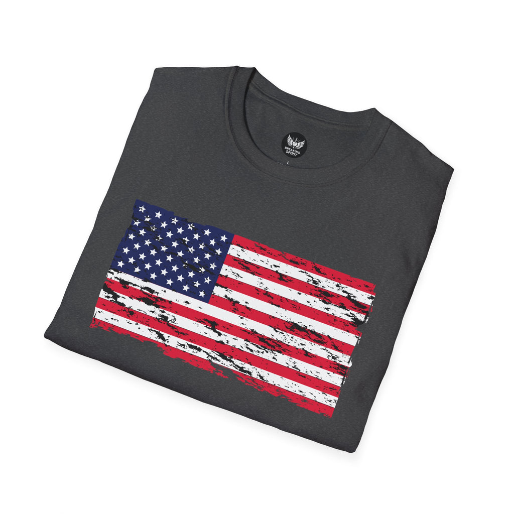 Distressed American Flag T-Shirt — Vintage USA Patriotic Tee