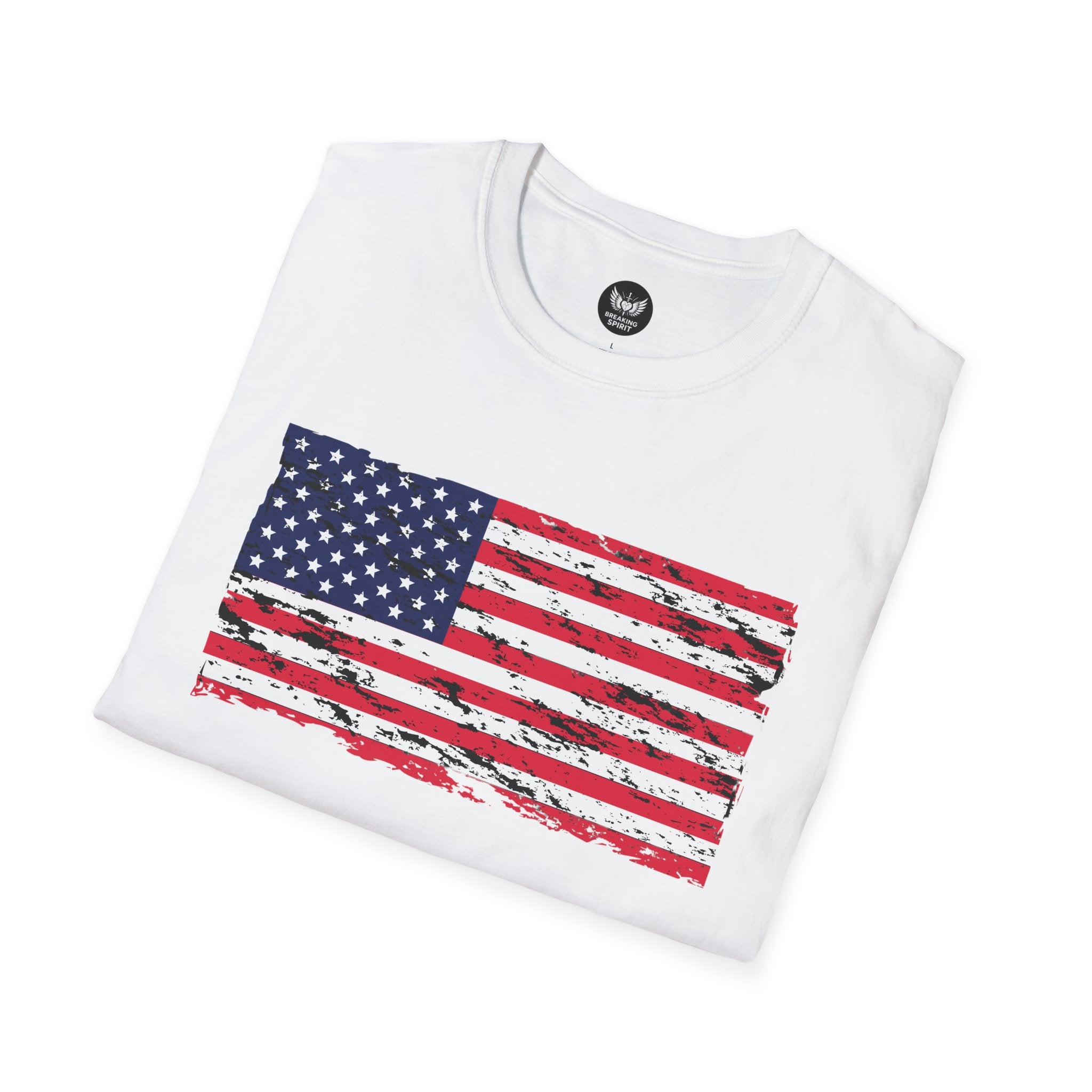 Distressed American Flag T-Shirt — Vintage USA Patriotic Tee